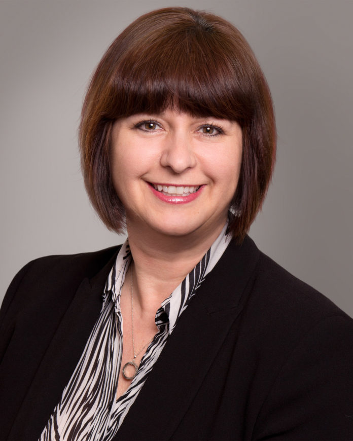 headshot_grey_6323_cropped