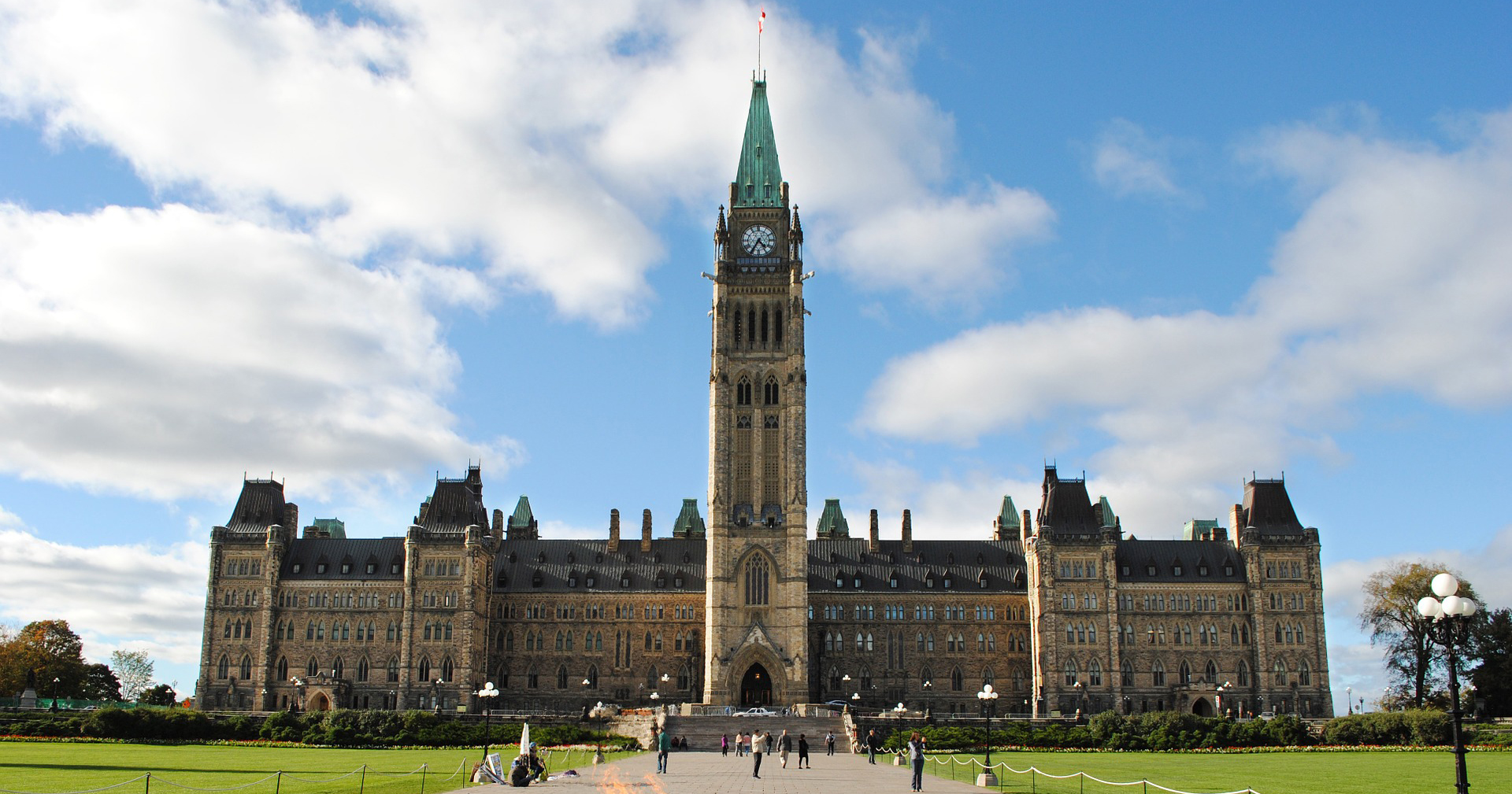 ottawa-815375_1920