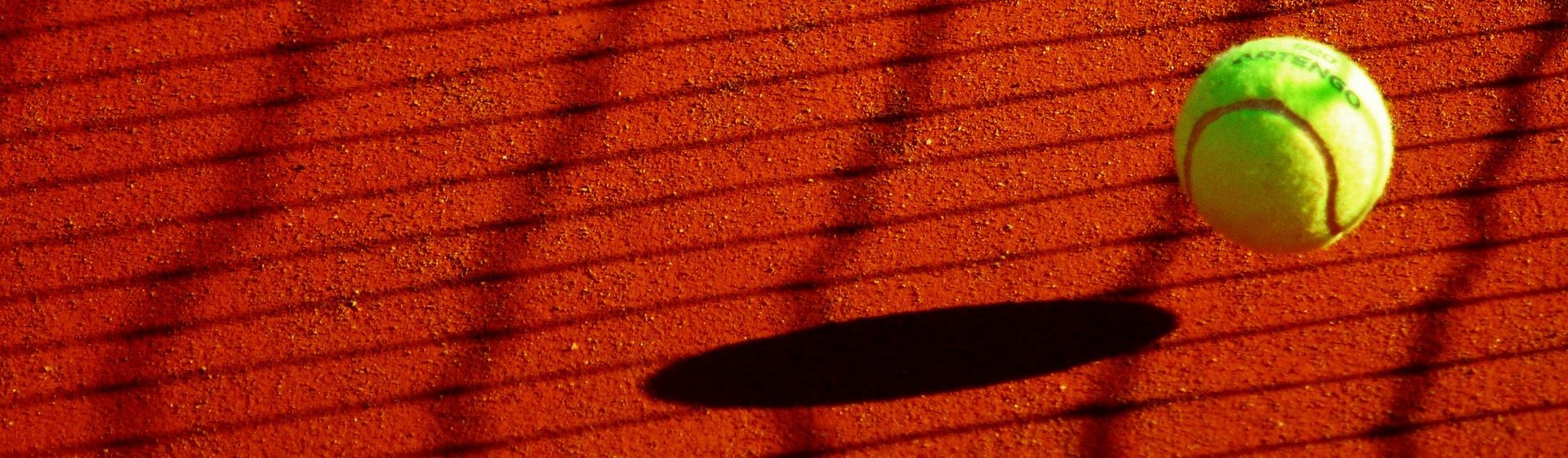 tennis-178696_1920