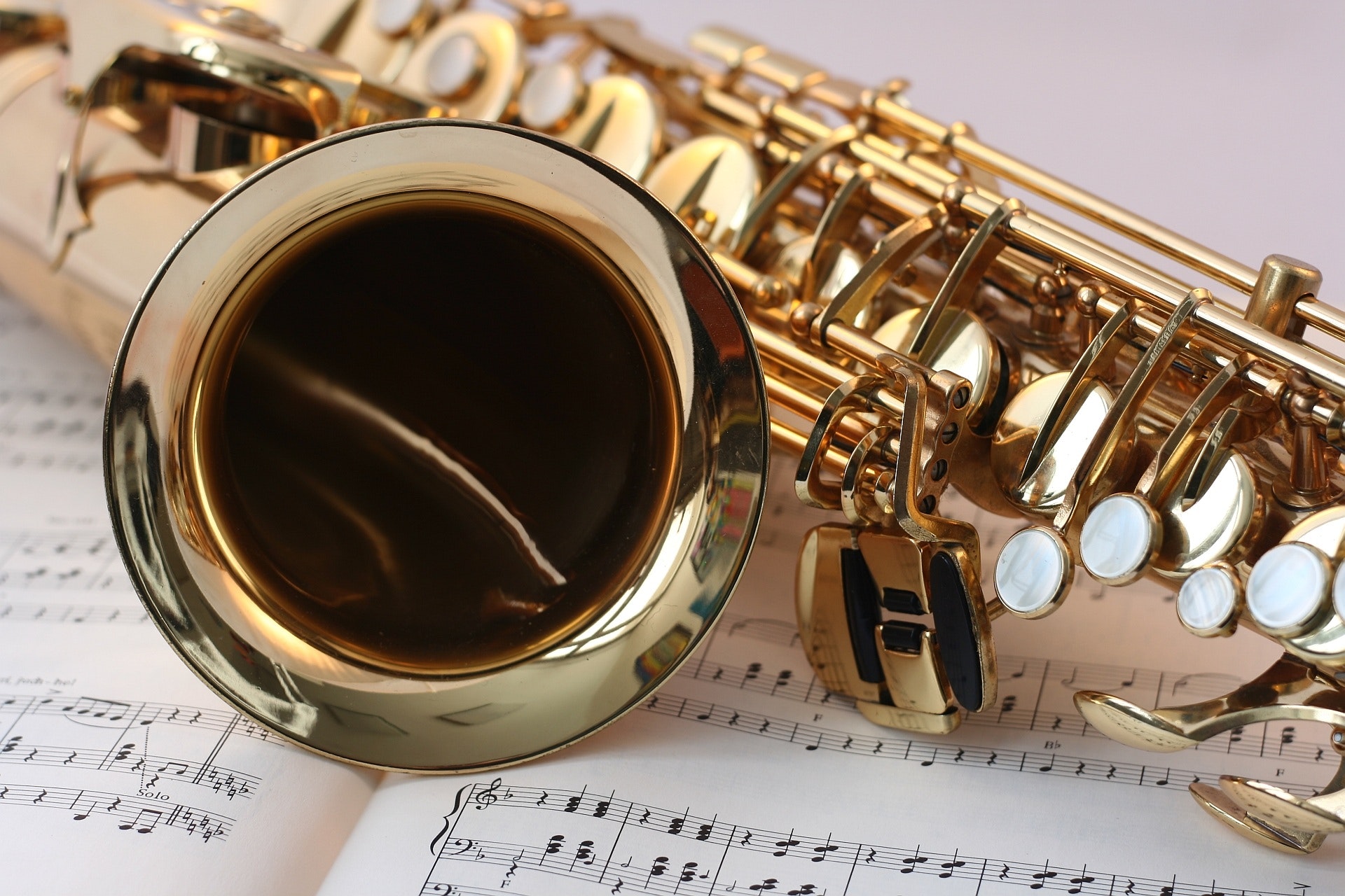 brass-classic-classical-music-close-up-45243