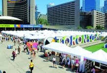 L’art contemporain attire la foule à Toronto